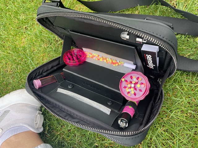 Hightäsch-Tasche-Workstation-im-Stehen-drehen-unabhängig.jpg